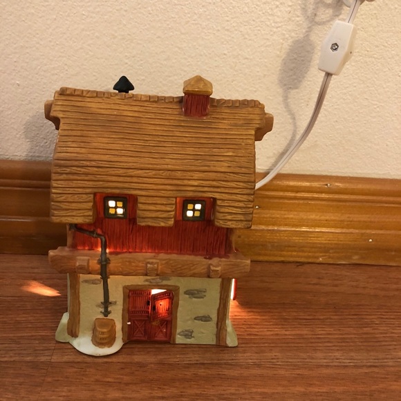 Our Town Thomas House Lighted Christmas Porcelain - Picture 11 of 15